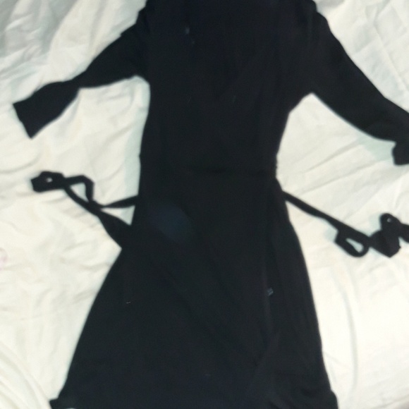 Jacklyn Smith wrap around dress size LG - Picture 2 of 4